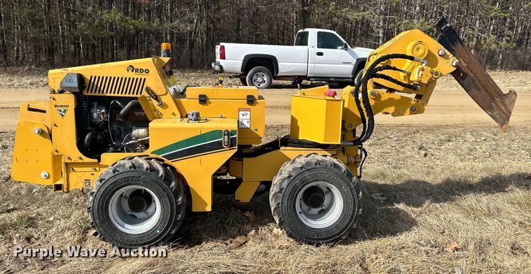 image for item MO9185 2016 Vermeer  PTX40 cable plow