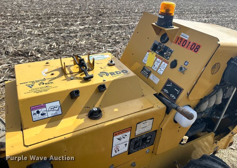 image for item MO9185 2016 Vermeer  PTX40 cable plow