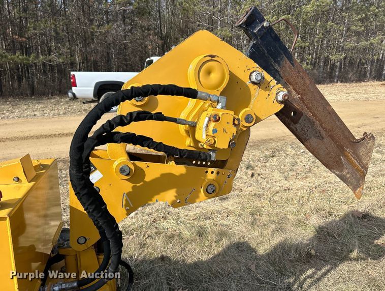 image for item MO9185 2016 Vermeer  PTX40 cable plow