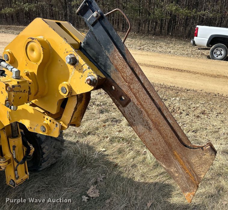 image for item MO9185 2016 Vermeer  PTX40 cable plow