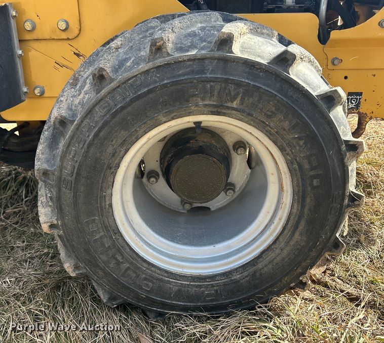 image for item MO9185 2016 Vermeer  PTX40 cable plow