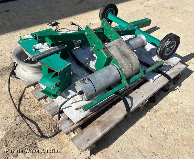 image for item MO9187 Greenlee UT4 Tugger cable puller