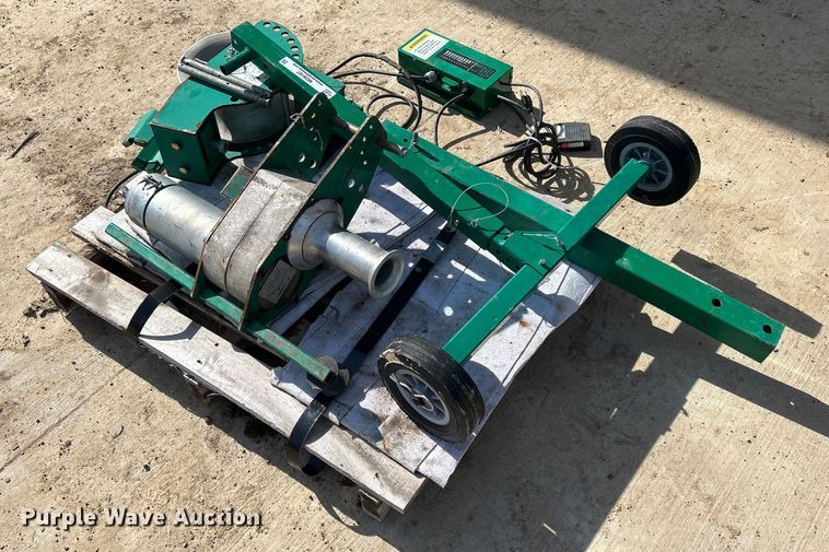 image for item MO9187 Greenlee UT4 Tugger cable puller