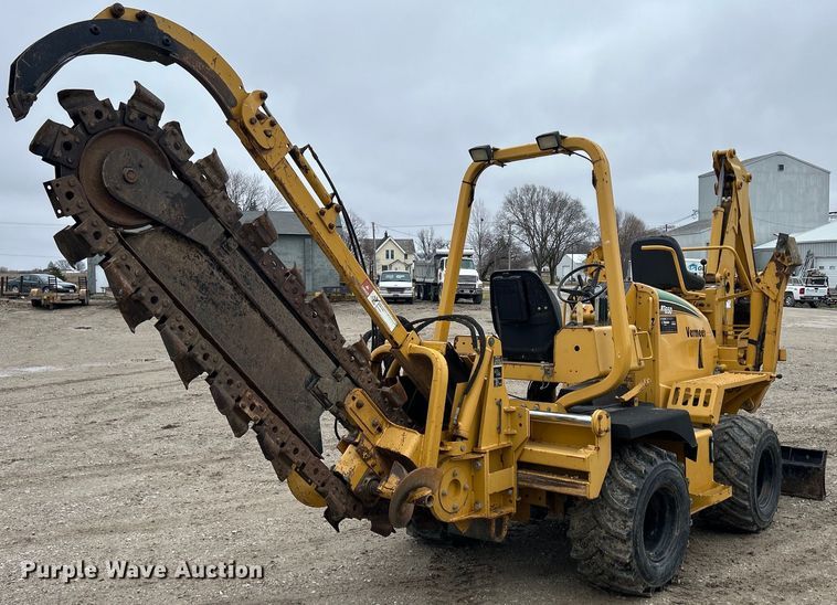 image for item MO9193 2008 Vermeer  RT650 trencher