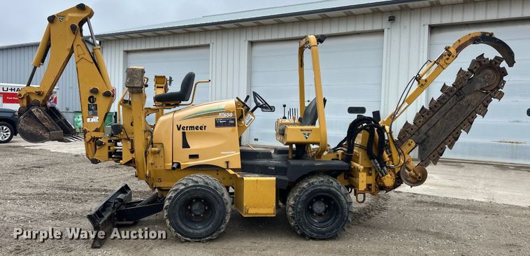 image for item MO9193 2008 Vermeer  RT650 trencher