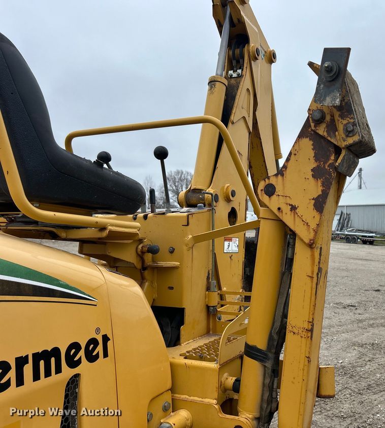 image for item MO9193 2008 Vermeer  RT650 trencher