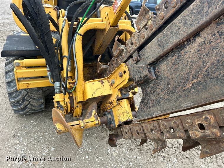 image for item MO9193 2008 Vermeer  RT650 trencher