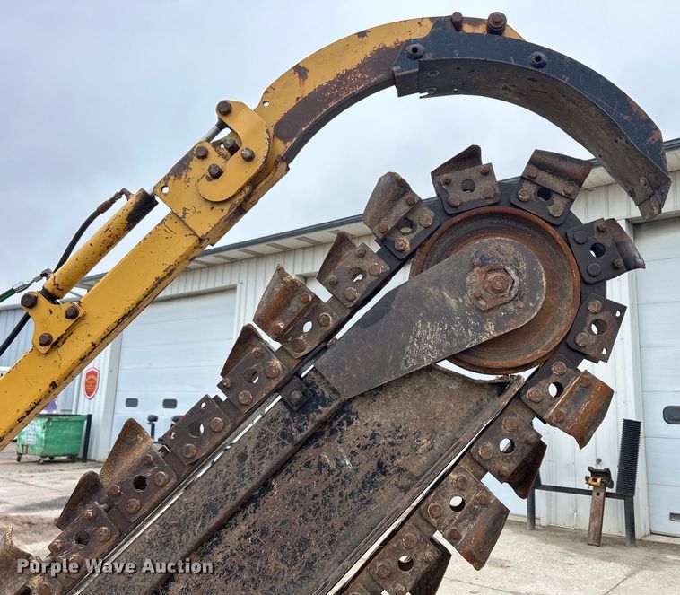 image for item MO9193 2008 Vermeer  RT650 trencher