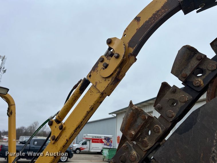 image for item MO9193 2008 Vermeer  RT650 trencher