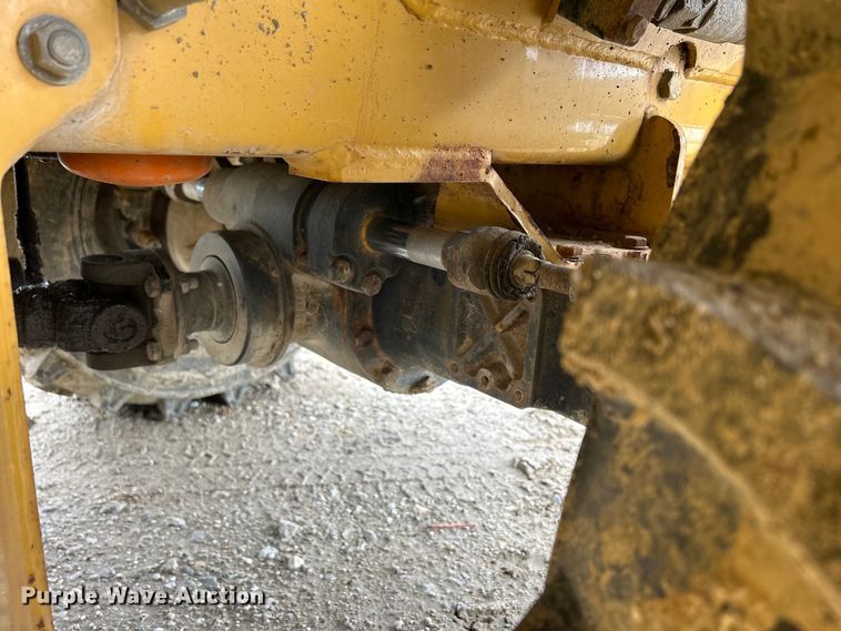 image for item MO9193 2008 Vermeer  RT650 trencher