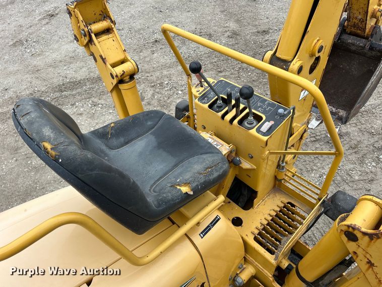 image for item MO9193 2008 Vermeer  RT650 trencher