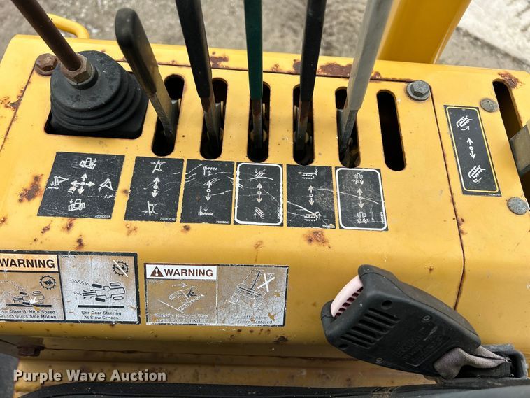 image for item MO9193 2008 Vermeer  RT650 trencher