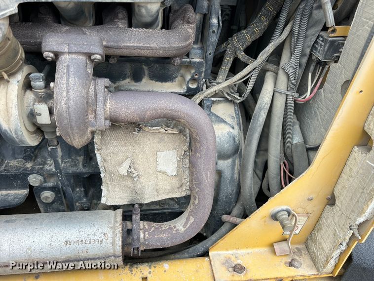 image for item MO9193 2008 Vermeer  RT650 trencher