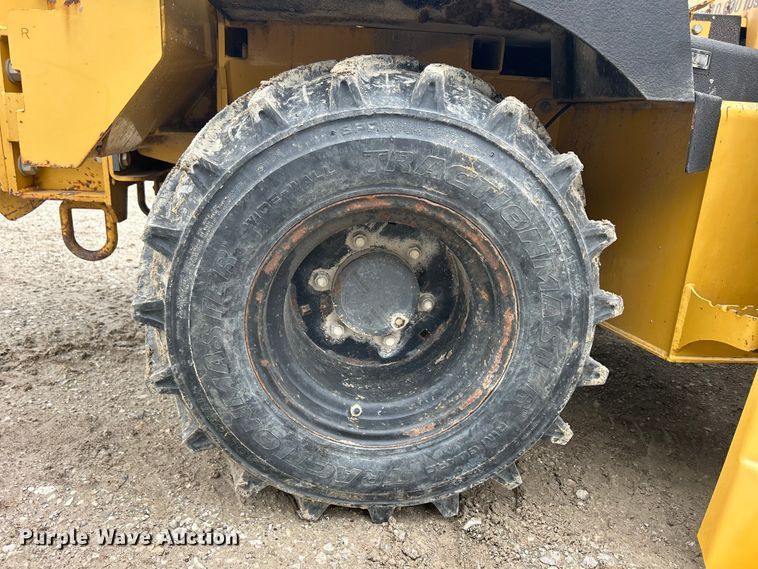 image for item MO9193 2008 Vermeer  RT650 trencher