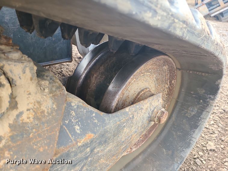 image for item MQ9670 2021 Bobcat T870 tracked skid steer loader