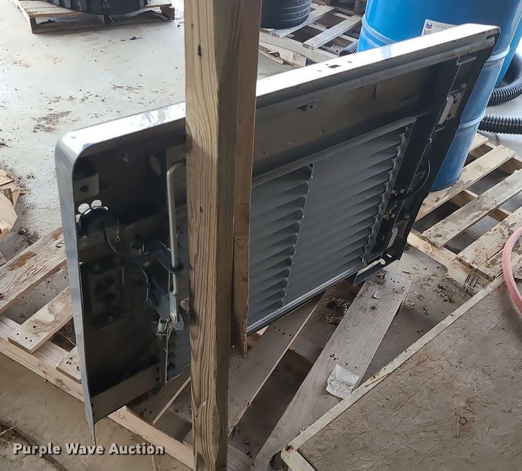 image for item MQ9672 Takeuchi TL10V2 rear engine door