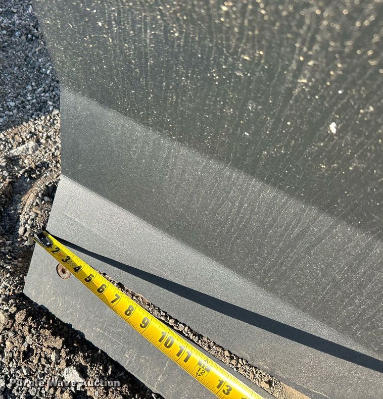 image for item NB9326 Skid steer dozer blade