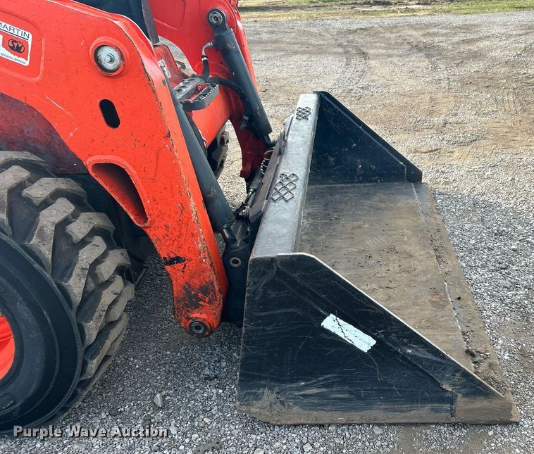 image for item NB9328 2021 Kubota SSV75 skid steer loader