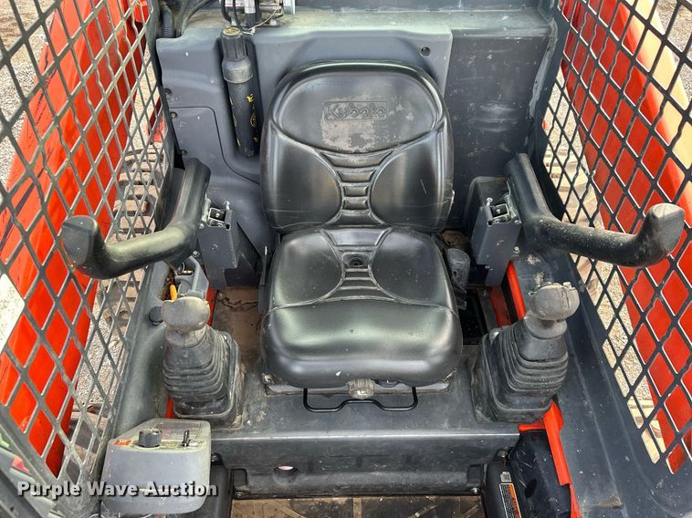 image for item NB9328 2021 Kubota SSV75 skid steer loader