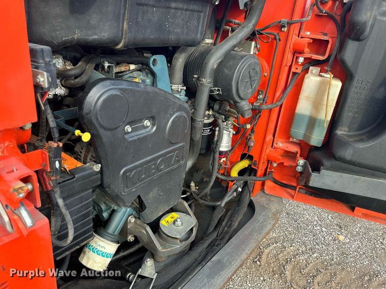 image for item NB9328 2021 Kubota SSV75 skid steer loader