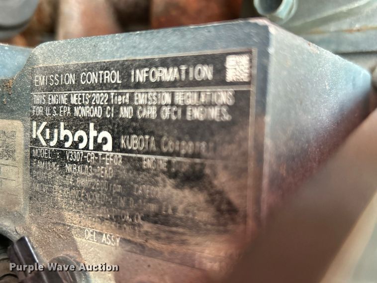 image for item NB9328 2021 Kubota SSV75 skid steer loader