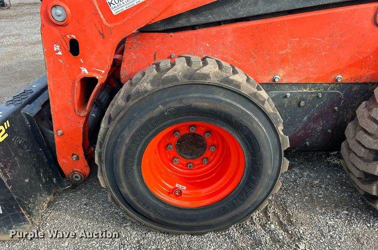 image for item NB9328 2021 Kubota SSV75 skid steer loader