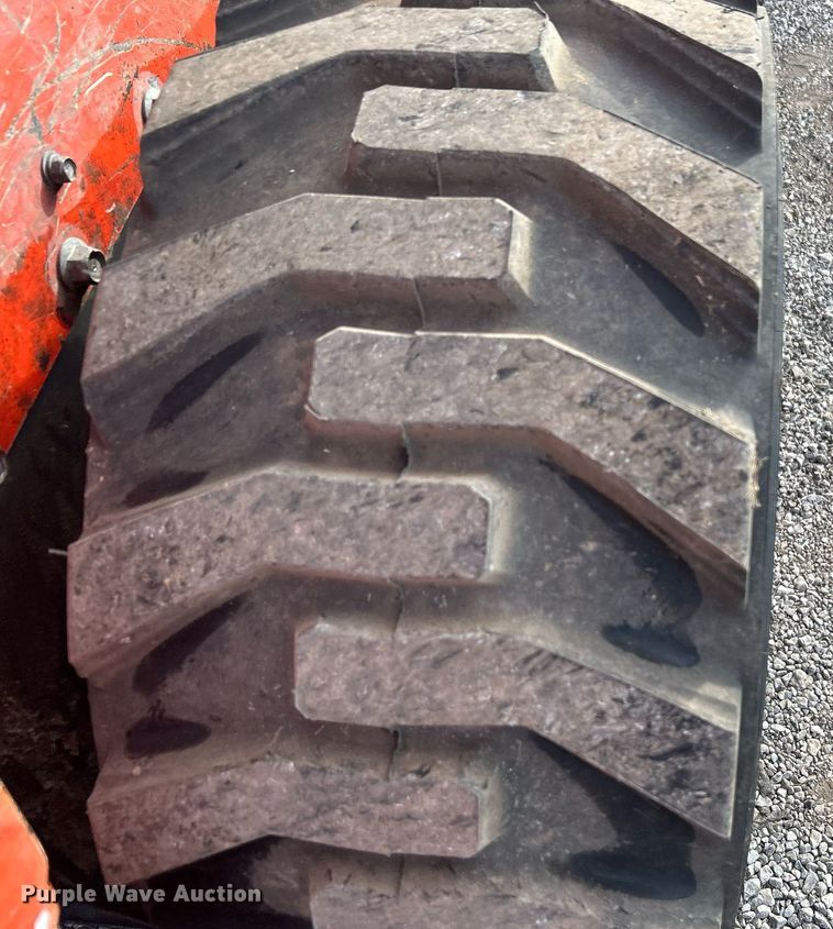 image for item NB9328 2021 Kubota SSV75 skid steer loader