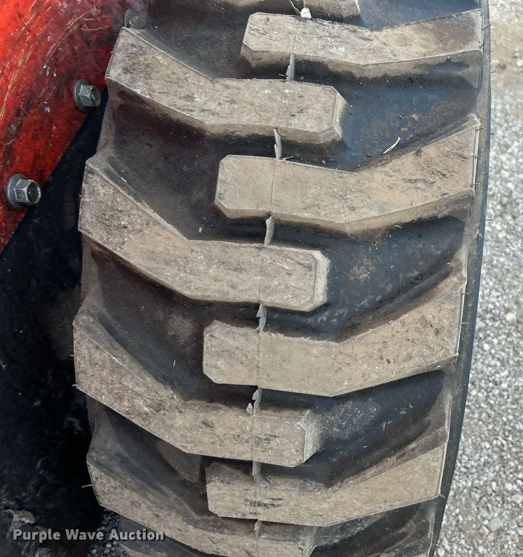 image for item NB9328 2021 Kubota SSV75 skid steer loader