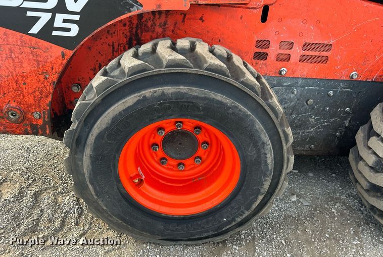 image for item NB9328 2021 Kubota SSV75 skid steer loader