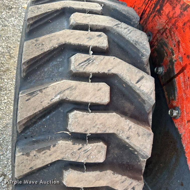 image for item NB9328 2021 Kubota SSV75 skid steer loader