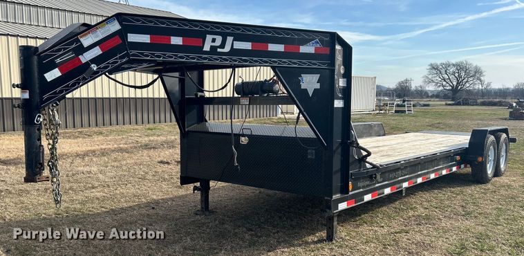 image for item NB9329 2018 PJ Trailers tilt deck equipment trailer