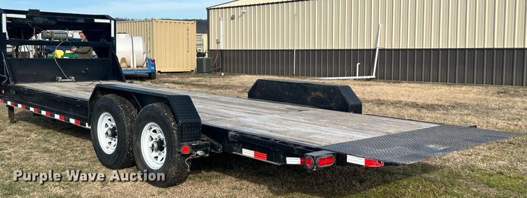 image for item NB9329 2018 PJ Trailers tilt deck equipment trailer