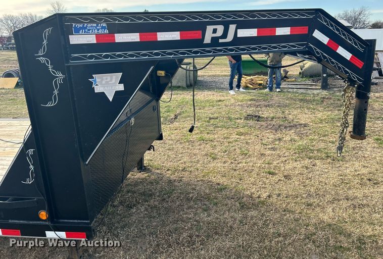 image for item NB9329 2018 PJ Trailers tilt deck equipment trailer