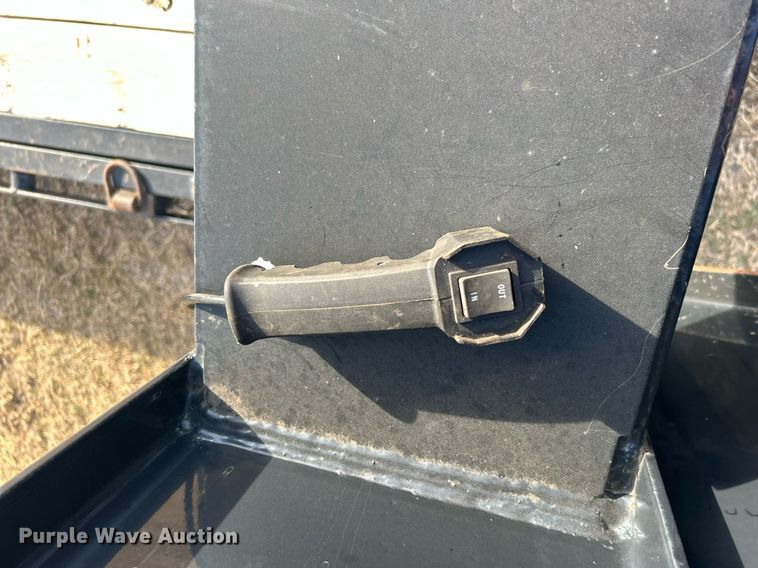 image for item NB9329 2018 PJ Trailers tilt deck equipment trailer