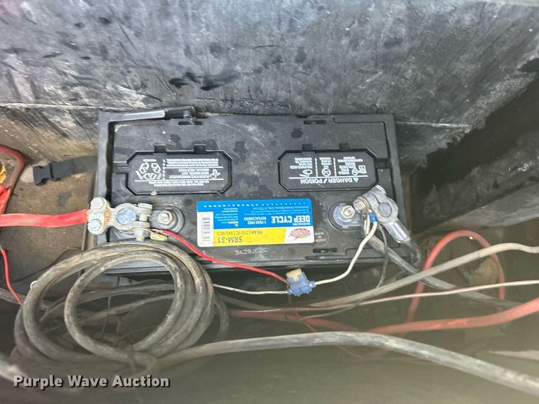 image for item NB9329 2018 PJ Trailers tilt deck equipment trailer