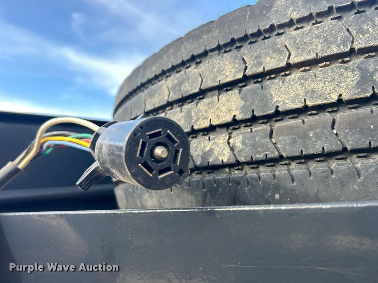 image for item NB9329 2018 PJ Trailers tilt deck equipment trailer