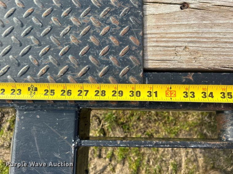 image for item NB9329 2018 PJ Trailers tilt deck equipment trailer