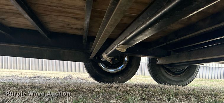 image for item NB9329 2018 PJ Trailers tilt deck equipment trailer