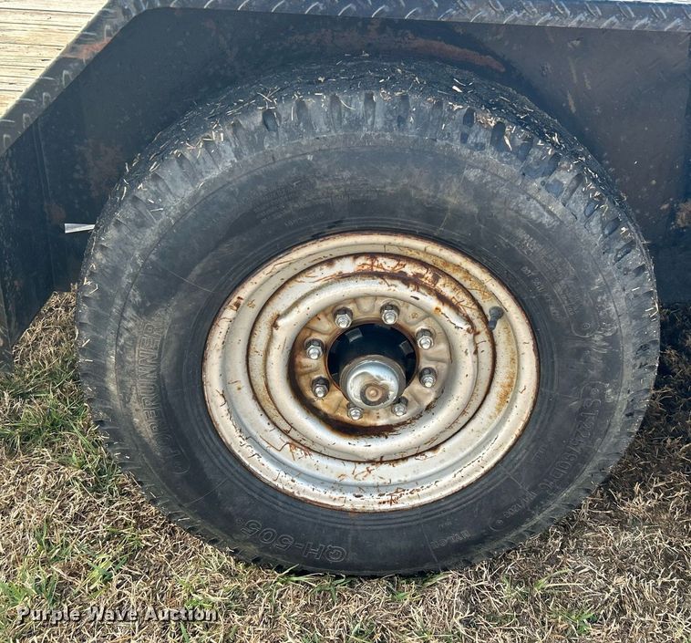 image for item NB9329 2018 PJ Trailers tilt deck equipment trailer