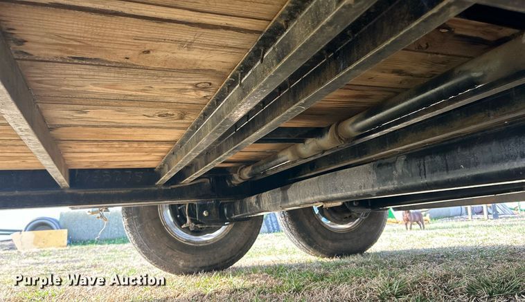 image for item NB9329 2018 PJ Trailers tilt deck equipment trailer
