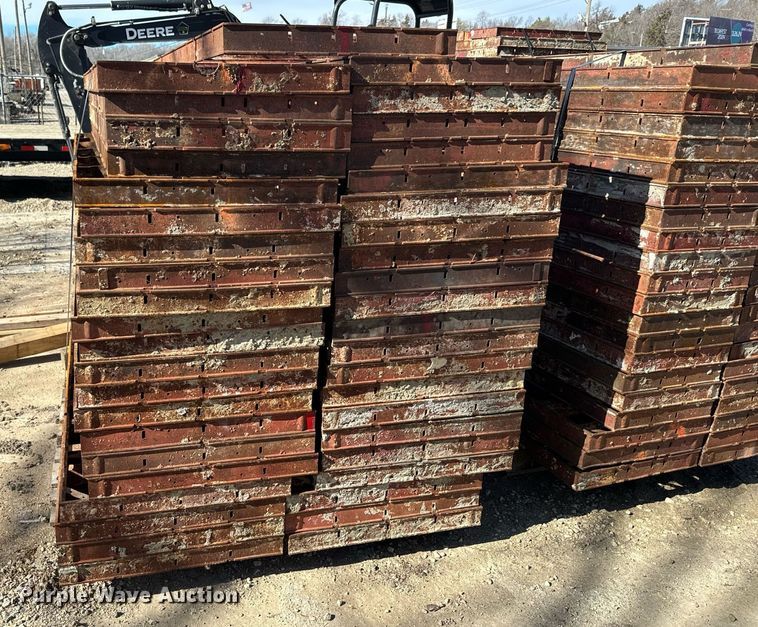 image for item NF9282 Concrete forms: