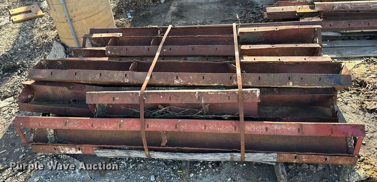image for item NF9282 Concrete forms: