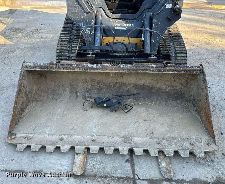 image for item NF9293 2019 John Deere 325G tracked skid steer loader