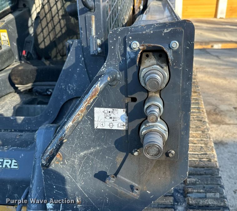 image for item NF9293 2019 John Deere 325G tracked skid steer loader