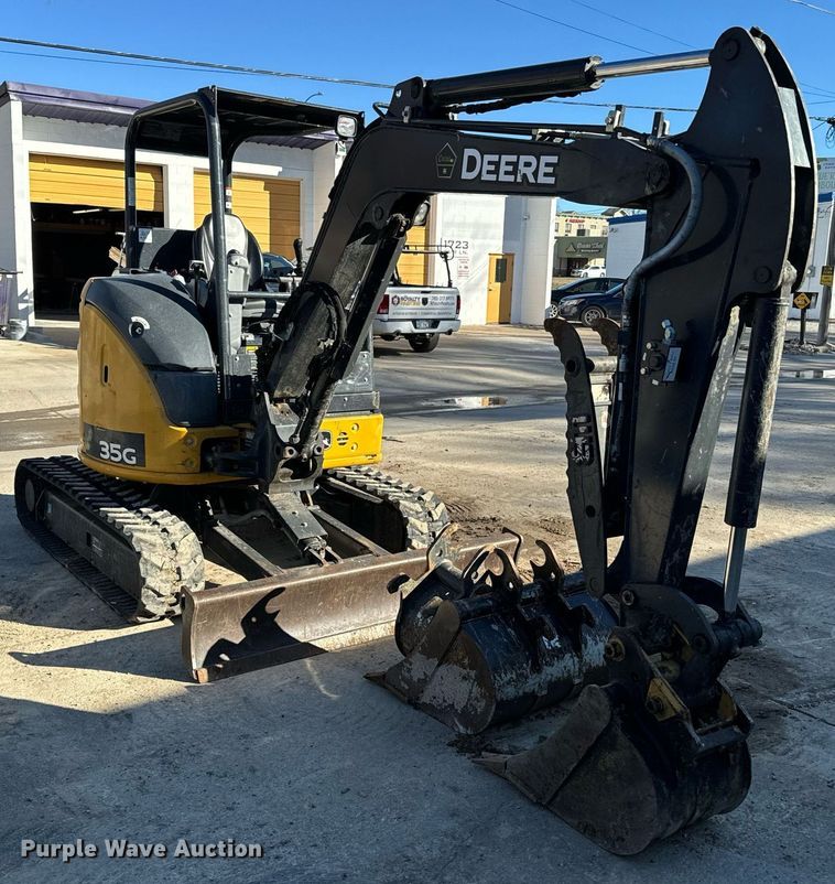 image for item NF9294 2020 John Deere  35G mini excavator