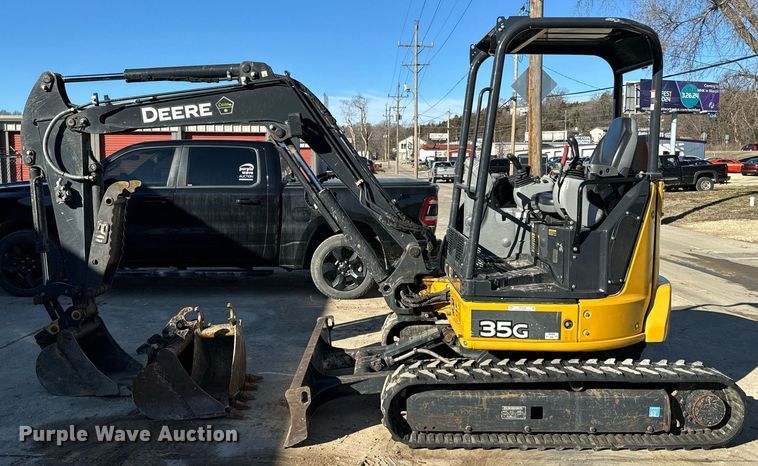 image for item NF9294 2020 John Deere  35G mini excavator