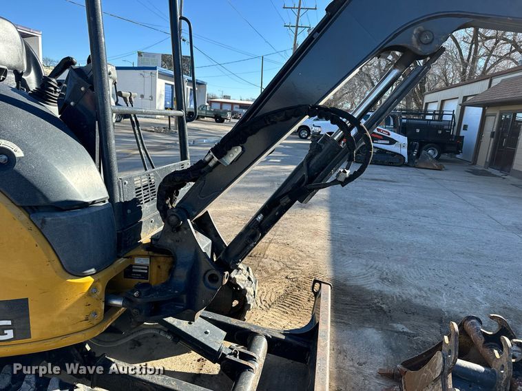 image for item NF9294 2020 John Deere  35G mini excavator