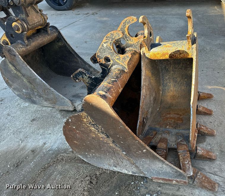 image for item NF9294 2020 John Deere  35G mini excavator