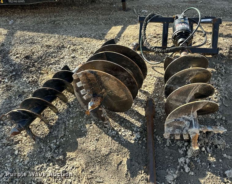 image for item NF9312 John Deere  PA30R skid steer auger