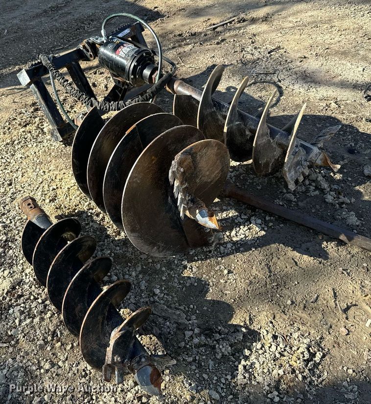 image for item NF9312 John Deere  PA30R skid steer auger